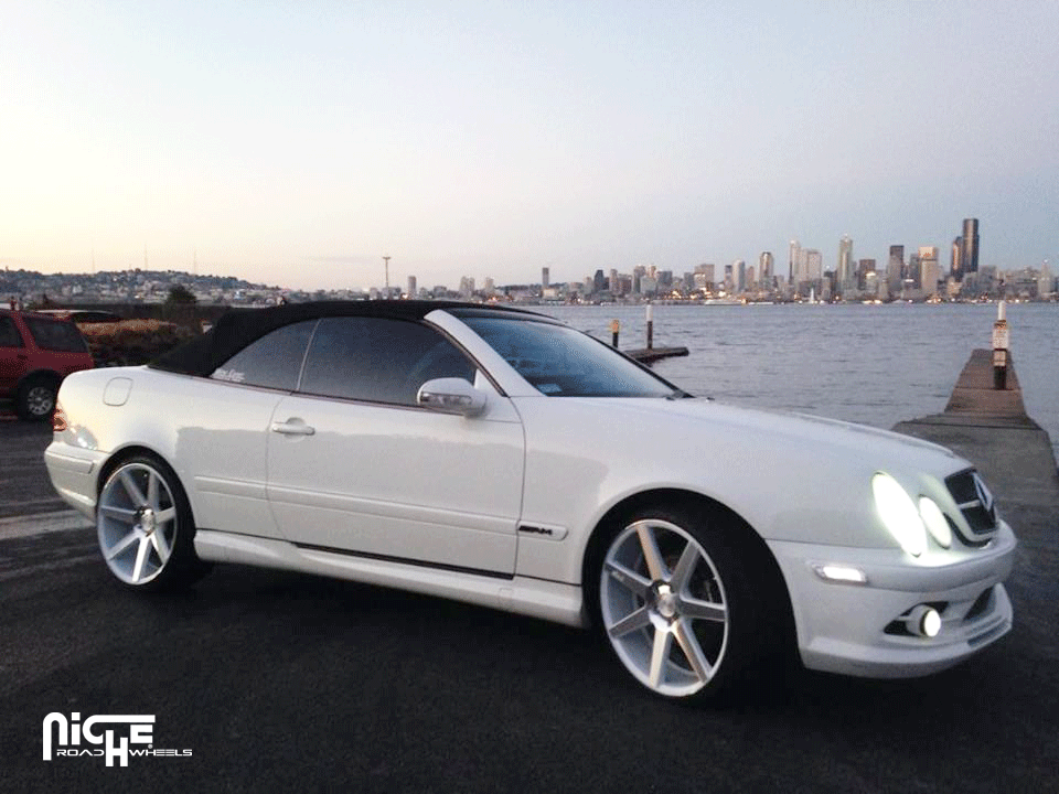 2002 Mercedes-Benz CLK-Class photo