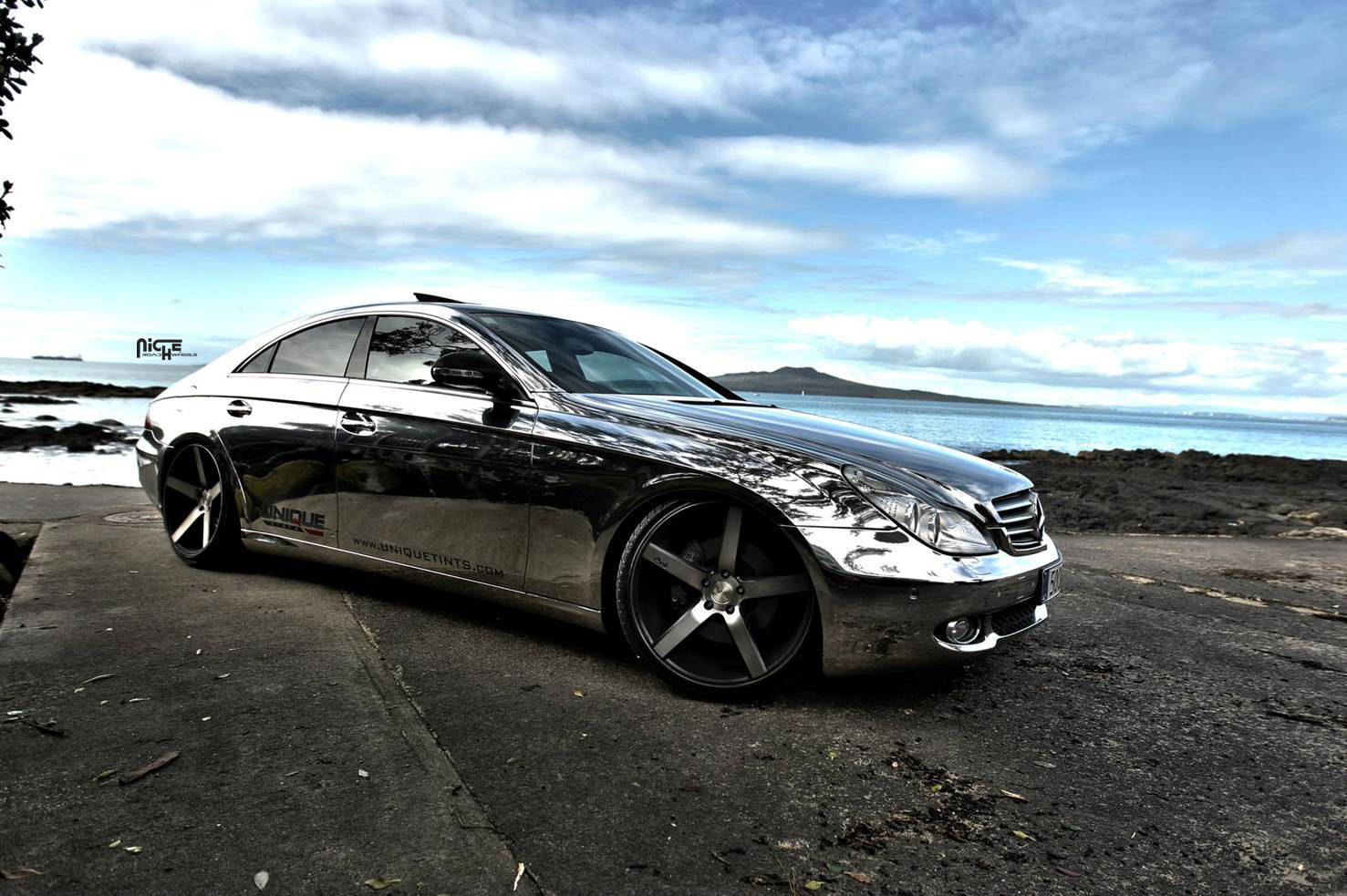 2009 Mercedes-Benz CLS-Class photo
