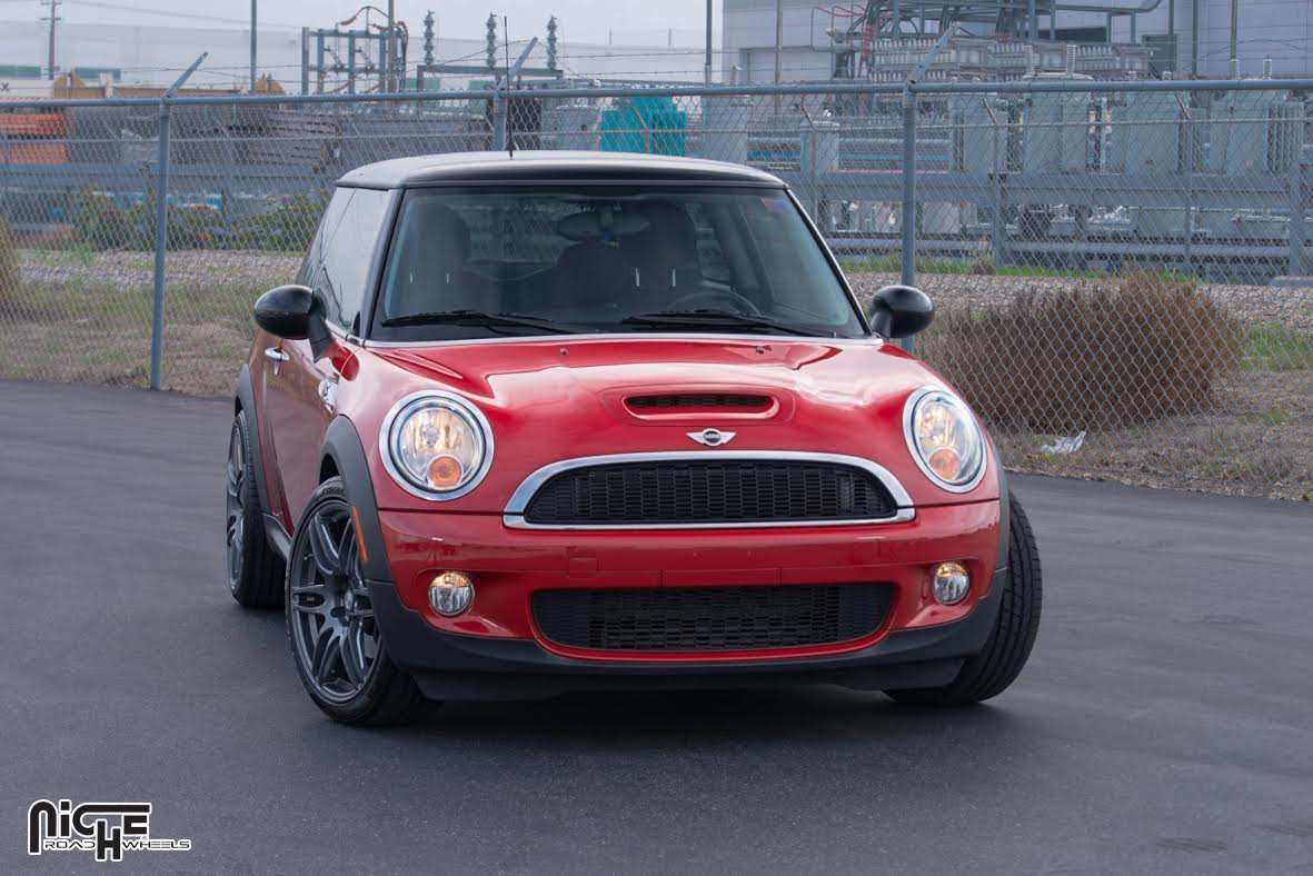 2012 MINI Cooper S photo