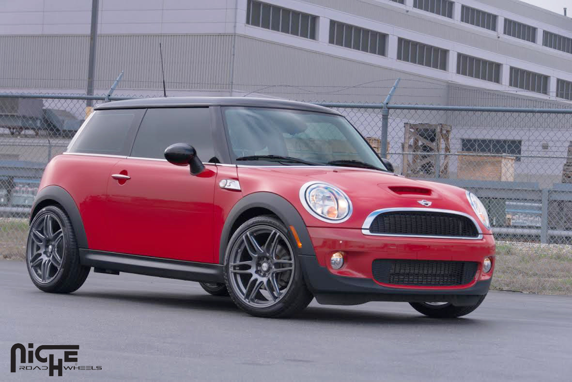 2012 MINI Cooper S photo