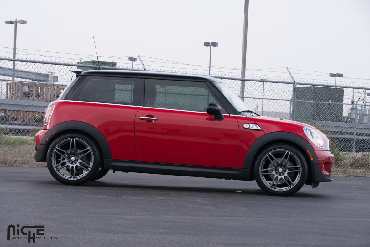 2012 MINI Cooper S photo