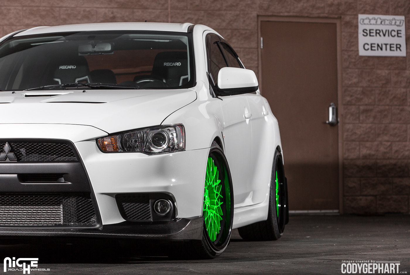 2014 Mitsubishi Lancer Evolution photo