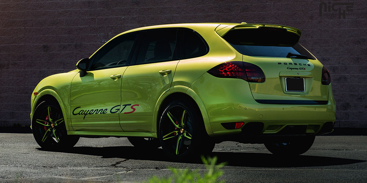 2014 Porsche Cayenne photo