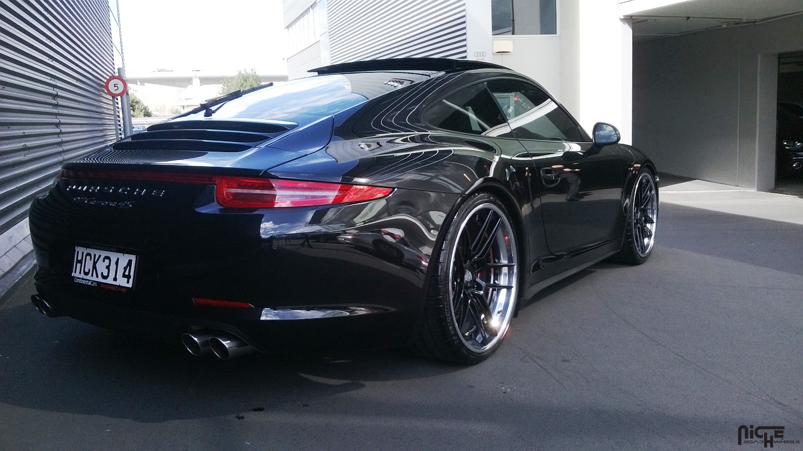 2014 Porsche 911 photo