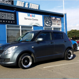 2001 Suzuki Swift
