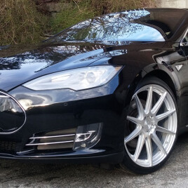 2014 Tesla Model S