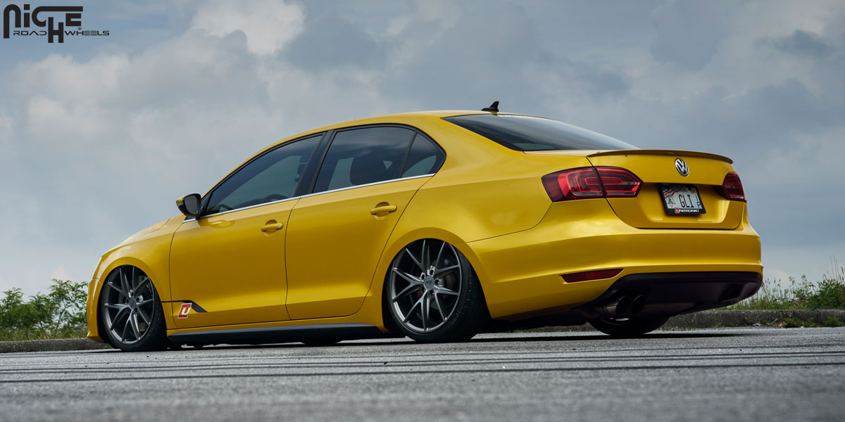 2009 Volkswagen GLI photo