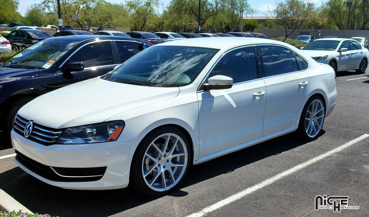2014 Volkswagen Passat photo
