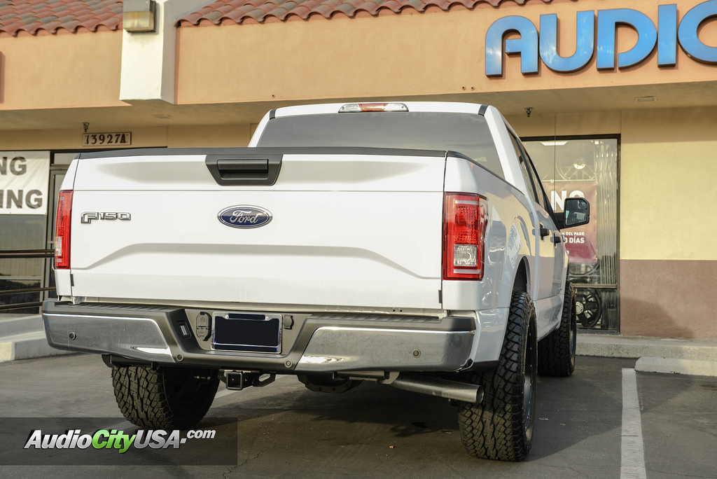 2015 Ford F-150 photo