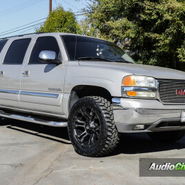 2004 GMC Yukon XL 2500