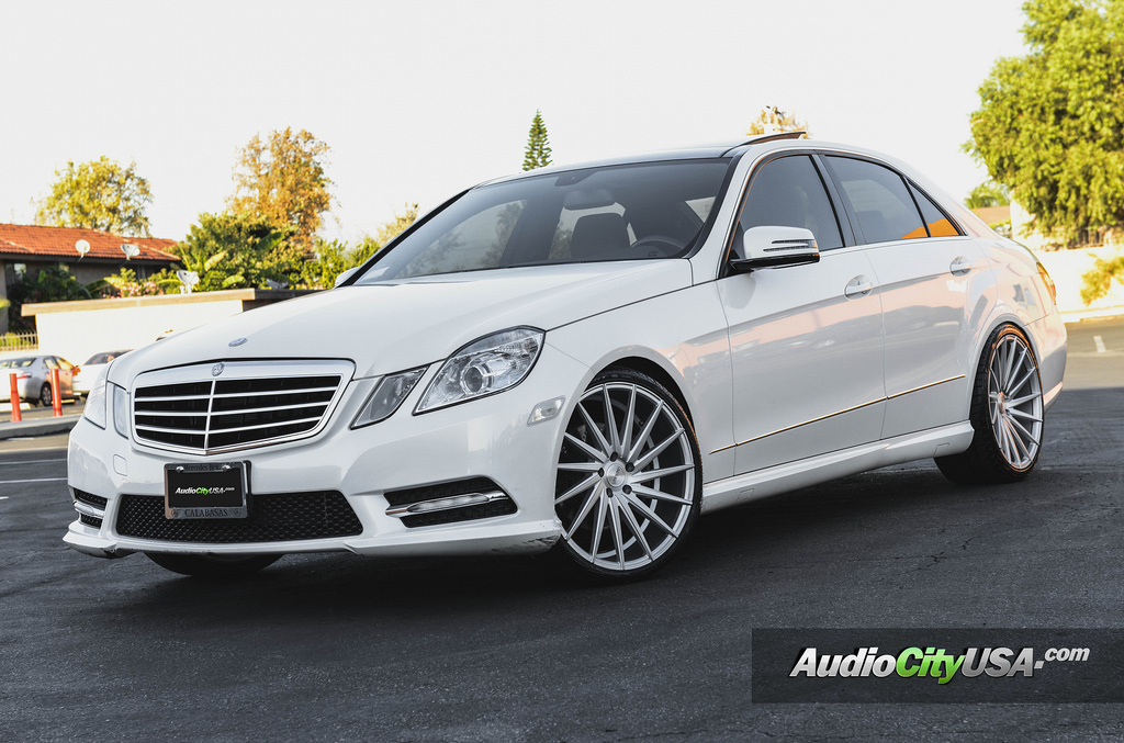 2013 Mercedes-Benz E-Class photo