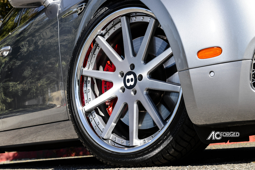 2015 Bentley Flying Spur photo