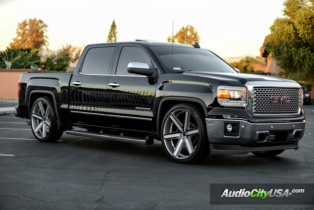 2015 GMC Sierra 1500 photo