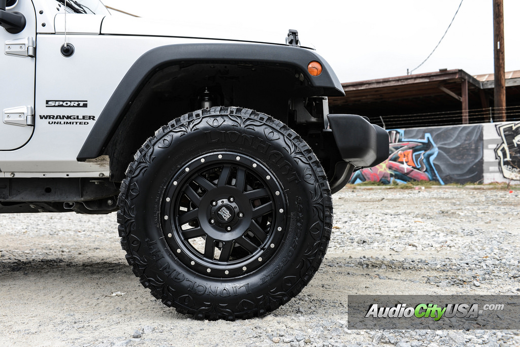 2013 Jeep Wrangler Unlimited photo
