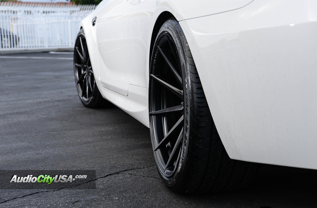 2015 BMW M6 photo