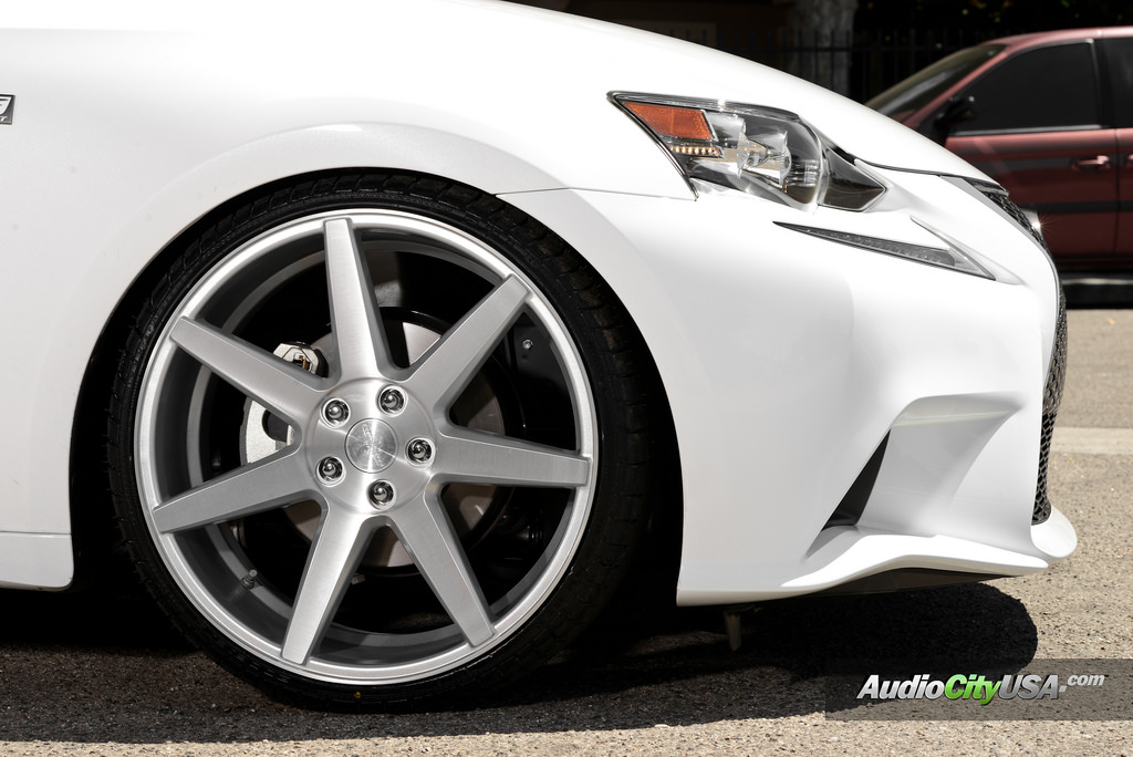 2014 Lexus IS-F photo