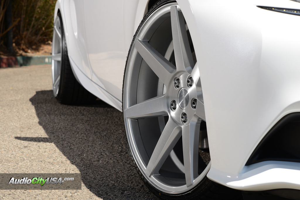 2014 Lexus IS-F photo