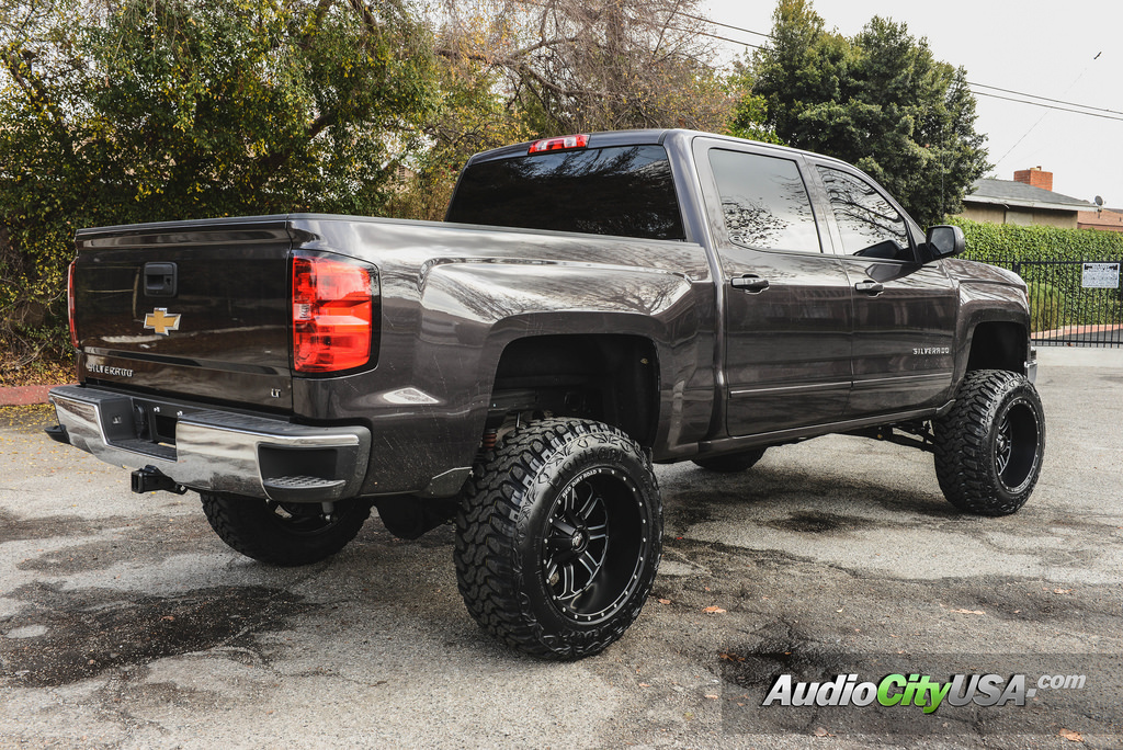 2015 Chevrolet Silverado 2500HD photo
