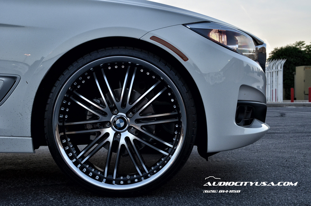 2015 BMW 328 Gran Turismo photo