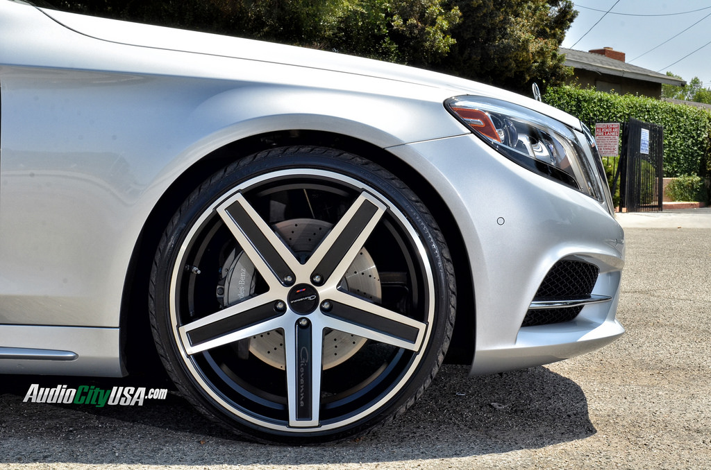 2014 Mercedes-Benz S-Class photo