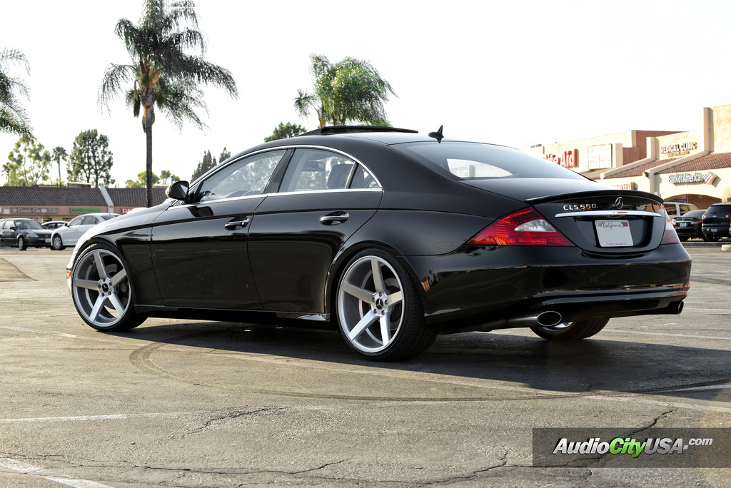 2007 Mercedes-Benz CLS-Class photo