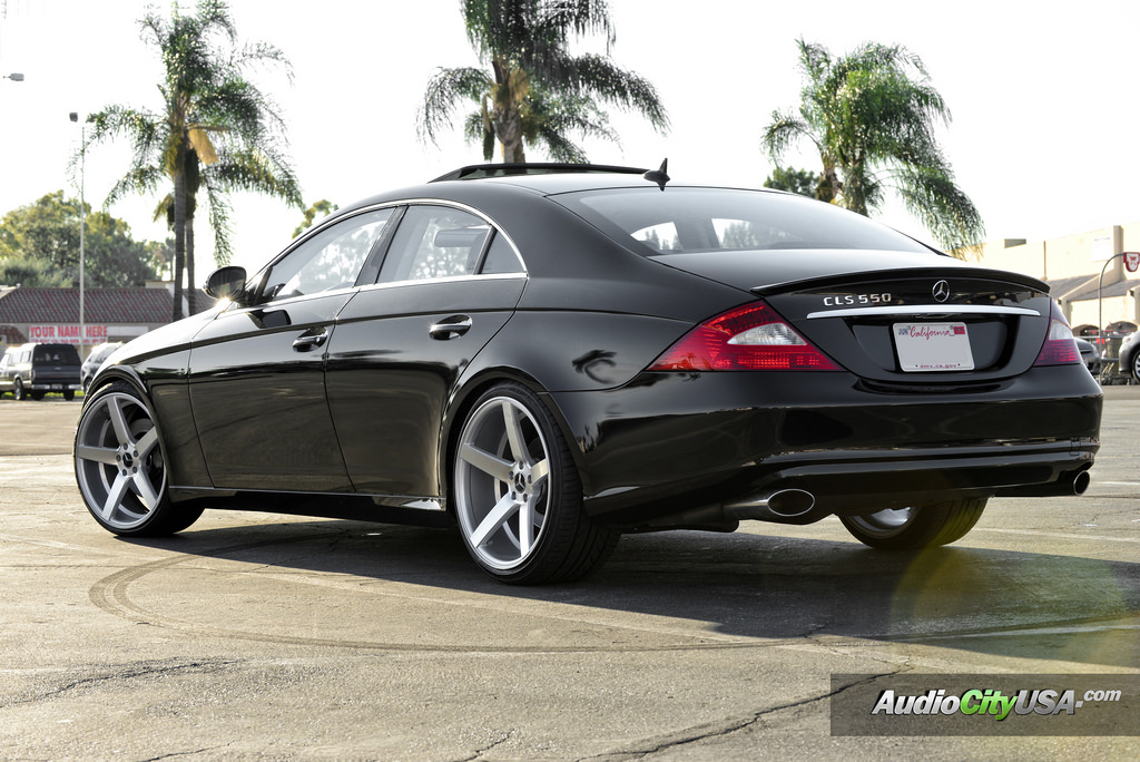 2007 Mercedes-Benz CLS-Class photo