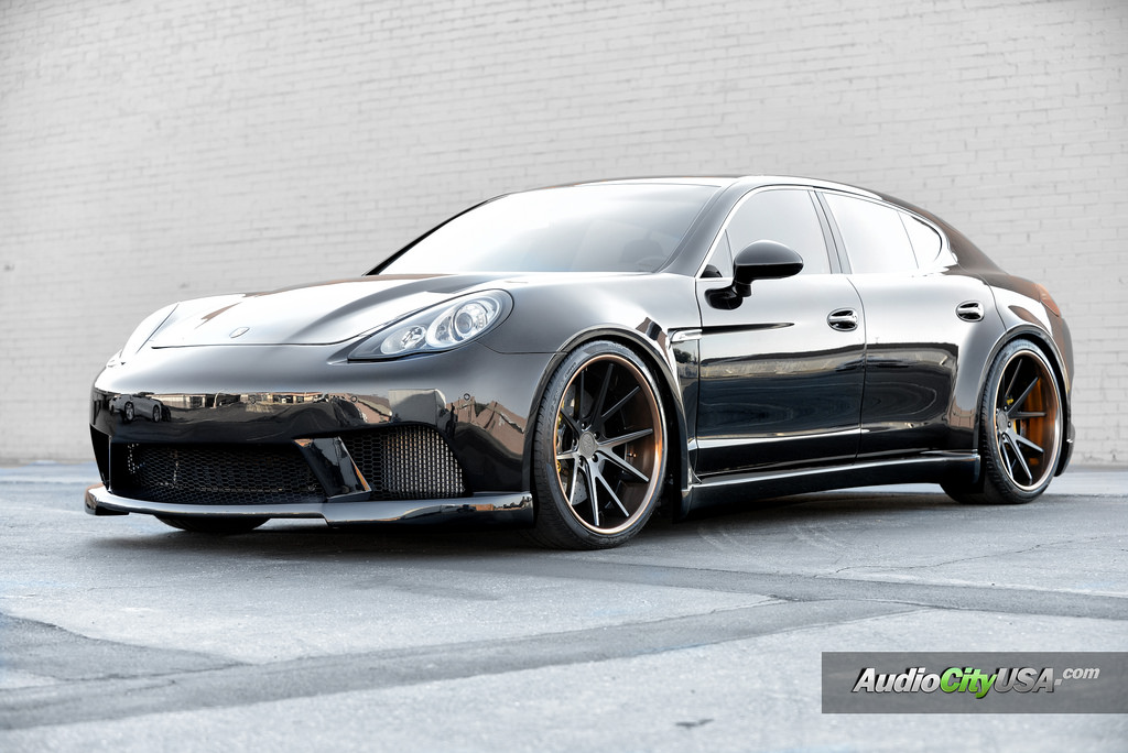 2015 Porsche Panamera photo