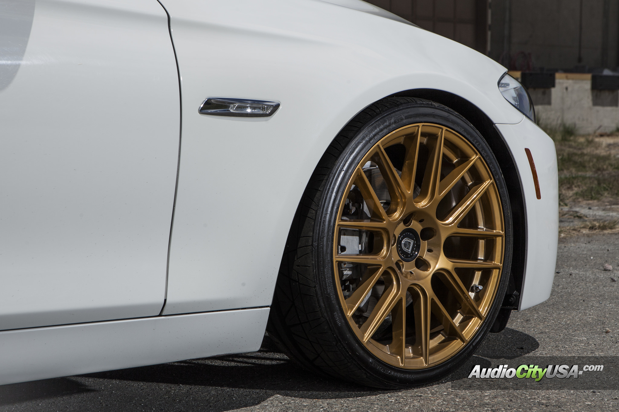 2014 BMW 550 photo