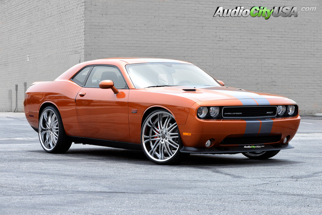 2013 Dodge Challenger photo