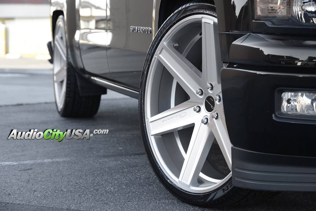 2014 Chevrolet Silverado 3500HD photo