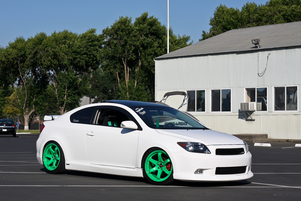 2007 Scion tC photo