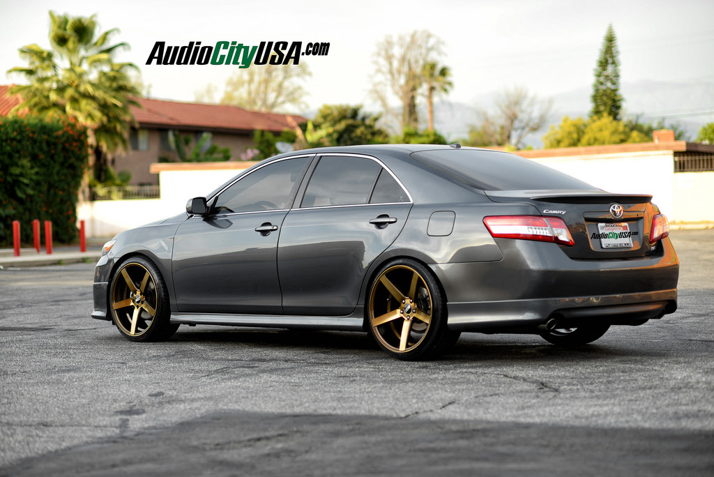 2011 Toyota Camry photo