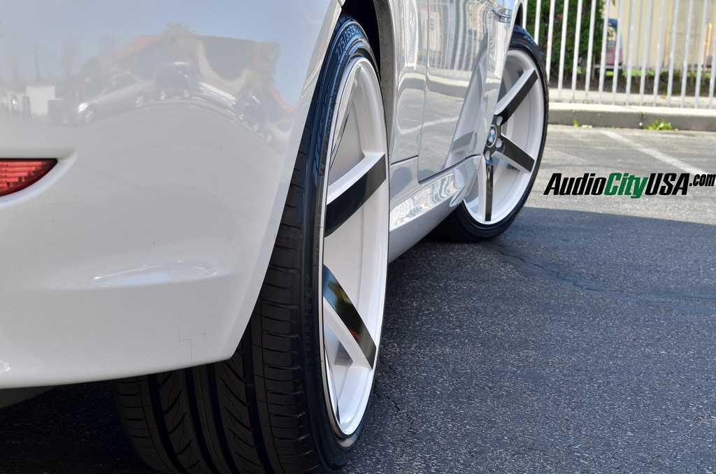 2009 BMW 650 photo