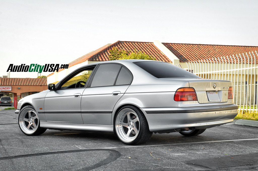1999 BMW 540 photo
