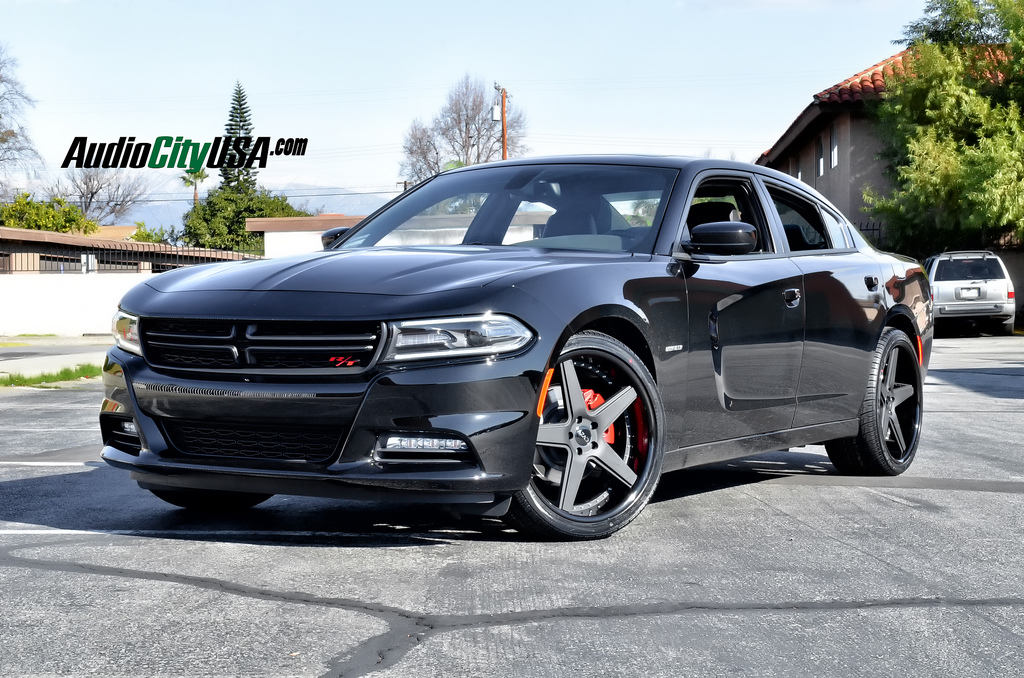 2015 Dodge Charger photo