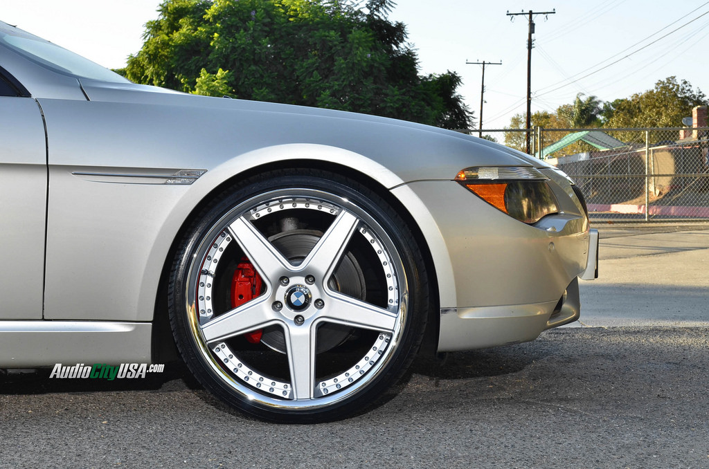 2005 BMW 645 photo
