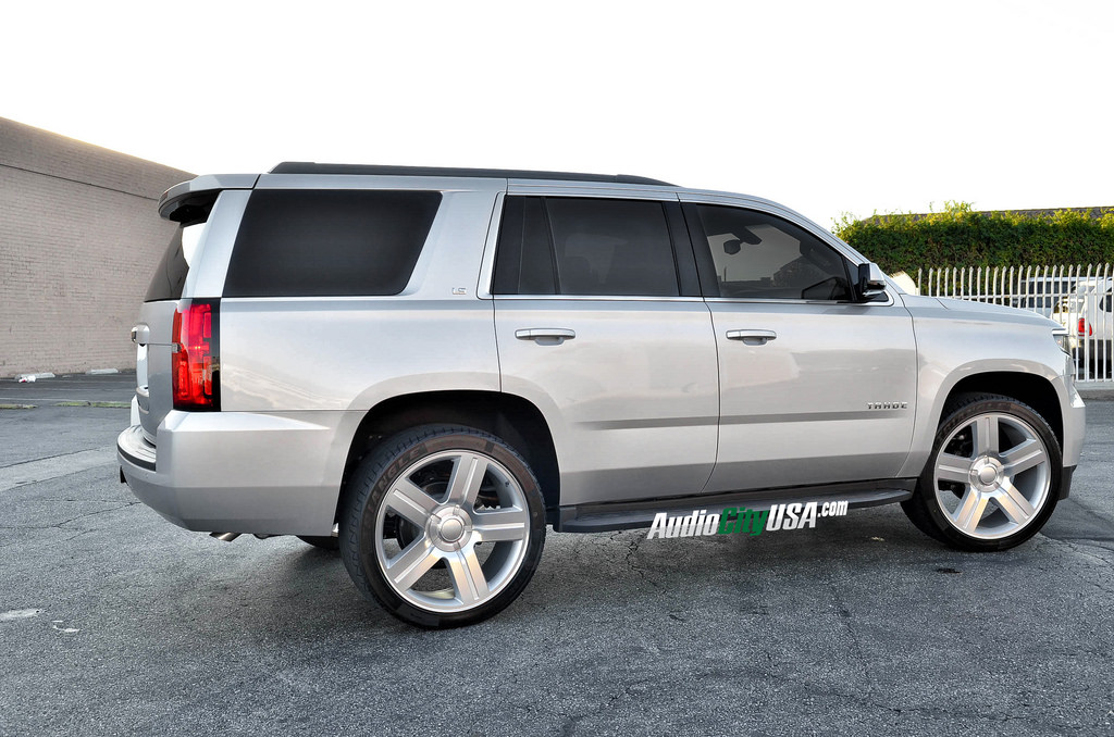 2015 Chevrolet Tahoe photo