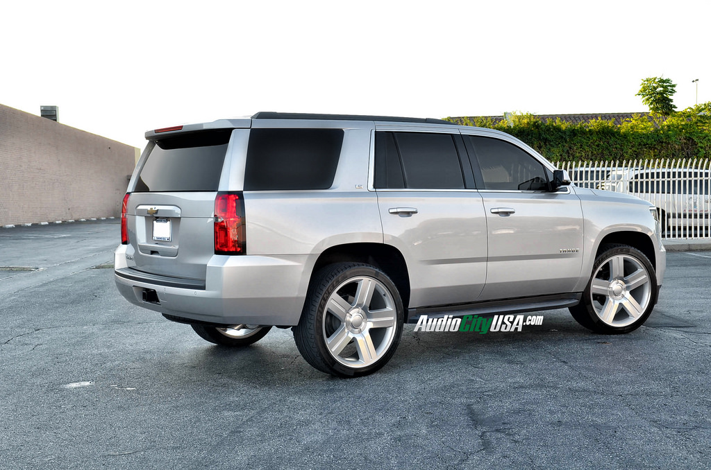 2015 Chevrolet Tahoe photo