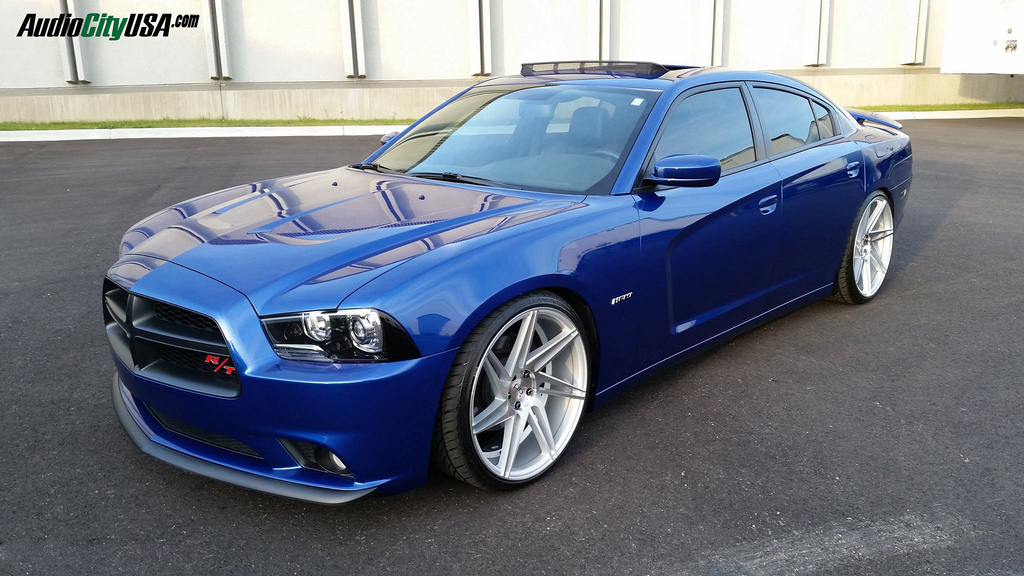 2013 Dodge Charger photo
