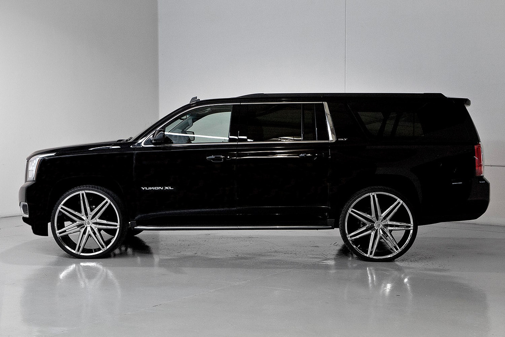 2015 GMC Yukon XL 1500 photo