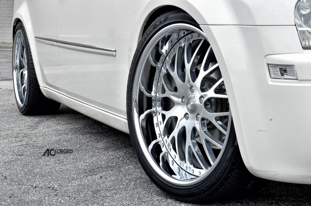 2009 Chrysler 300 photo