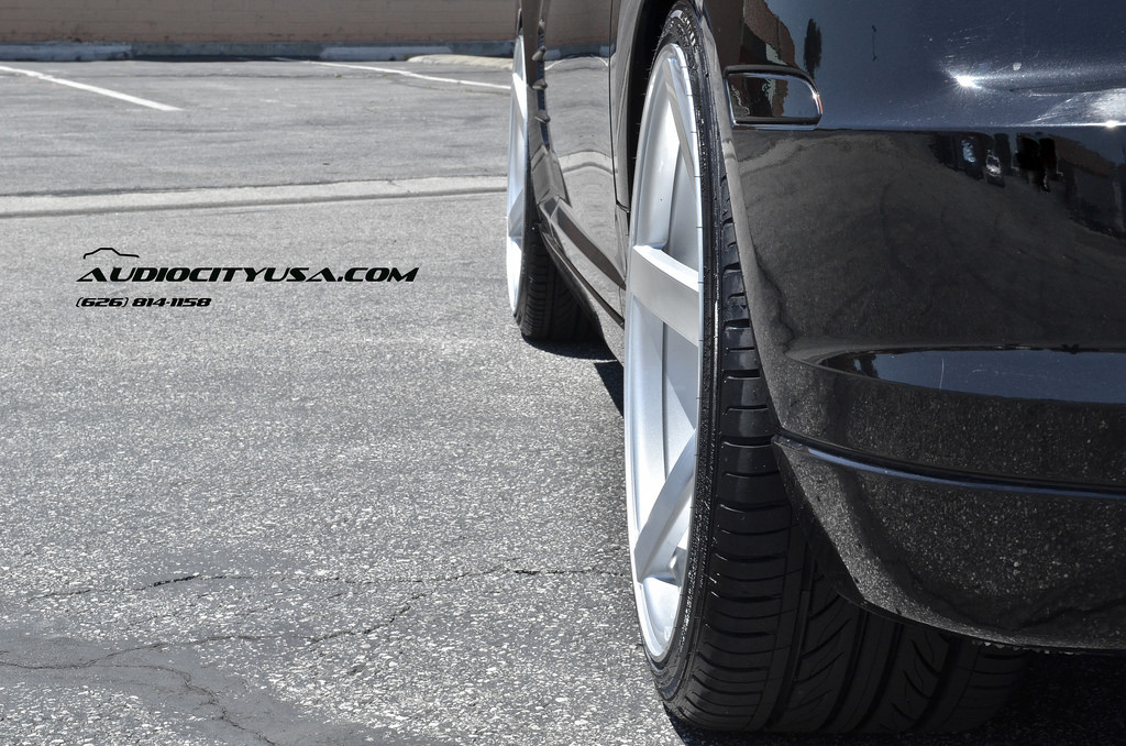 2006 Chrysler Crossfire photo
