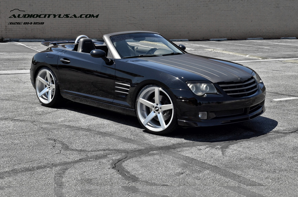 2006 Chrysler Crossfire photo