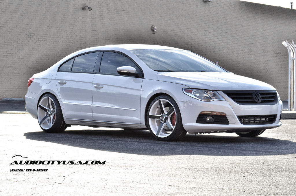 2009 Volkswagen CC photo