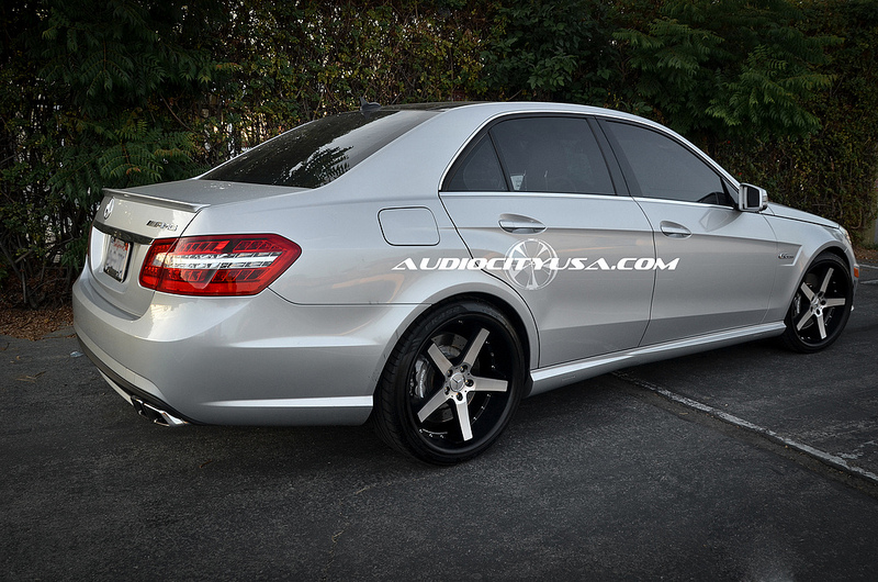 2012 Mercedes-Benz E-Class photo