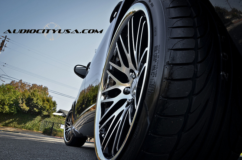 2012 Jaguar XF photo