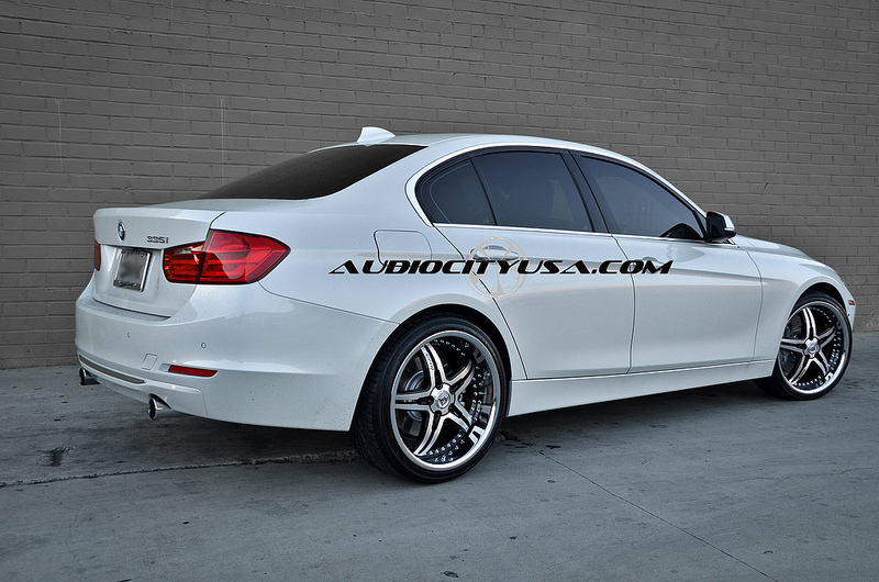 2013 BMW 335 photo