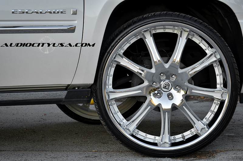 2012 Cadillac Escalade photo