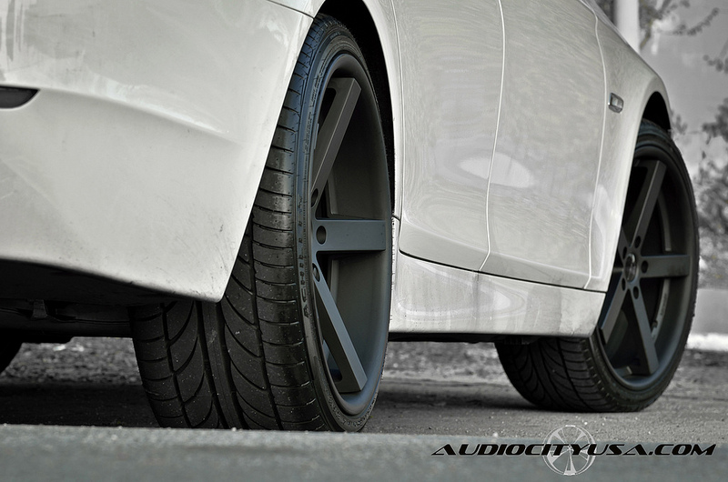 2013 BMW 528 photo