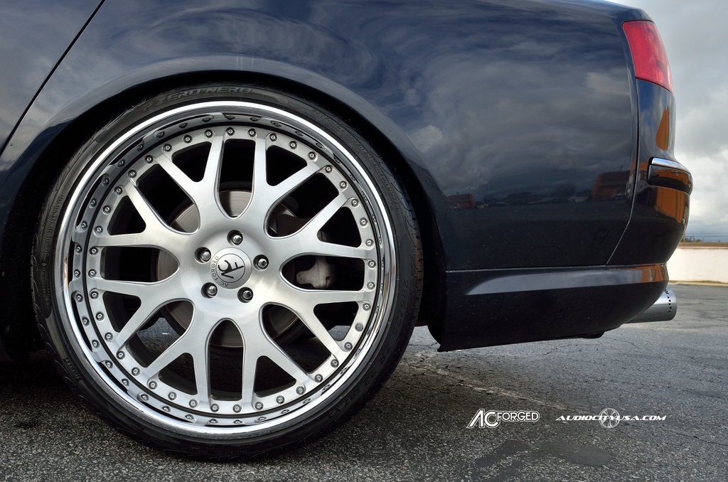 2004 Audi A8 photo
